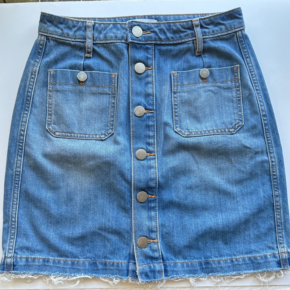 Ann Taylor LOFT Denim Skirt Blue Button Front Frayed Hem 70s Boho Casual Size 2 - Picture 10 of 16